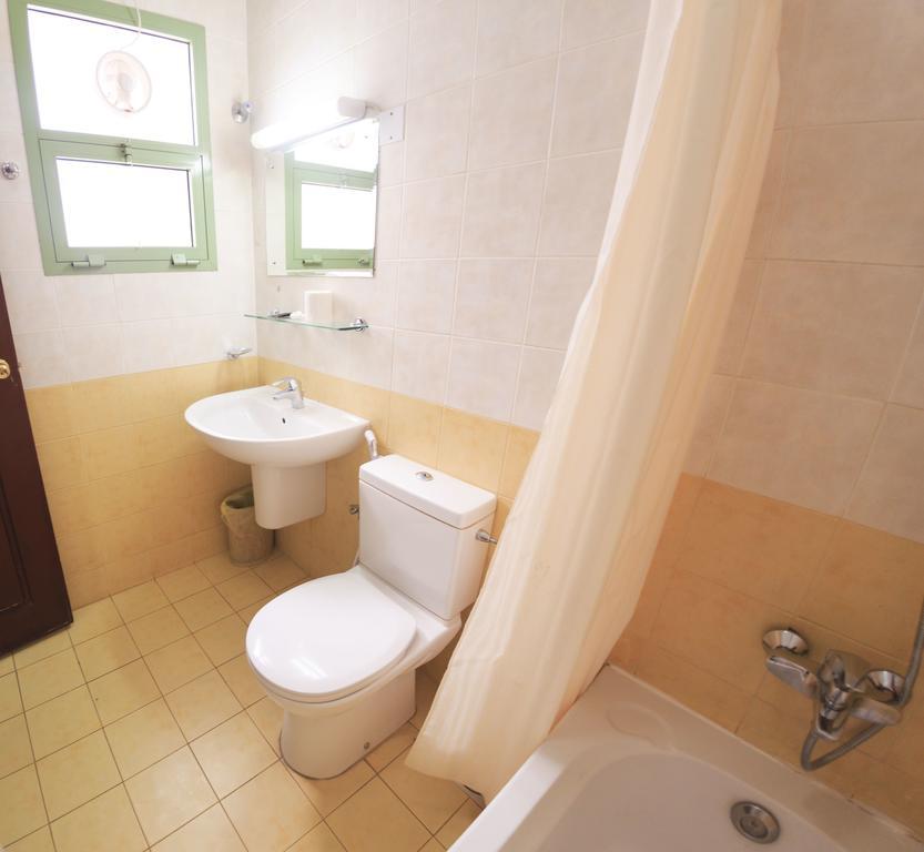 Gulf Hotel Apartment الخليج للشقق الفندقية Маскат Екстер'єр фото