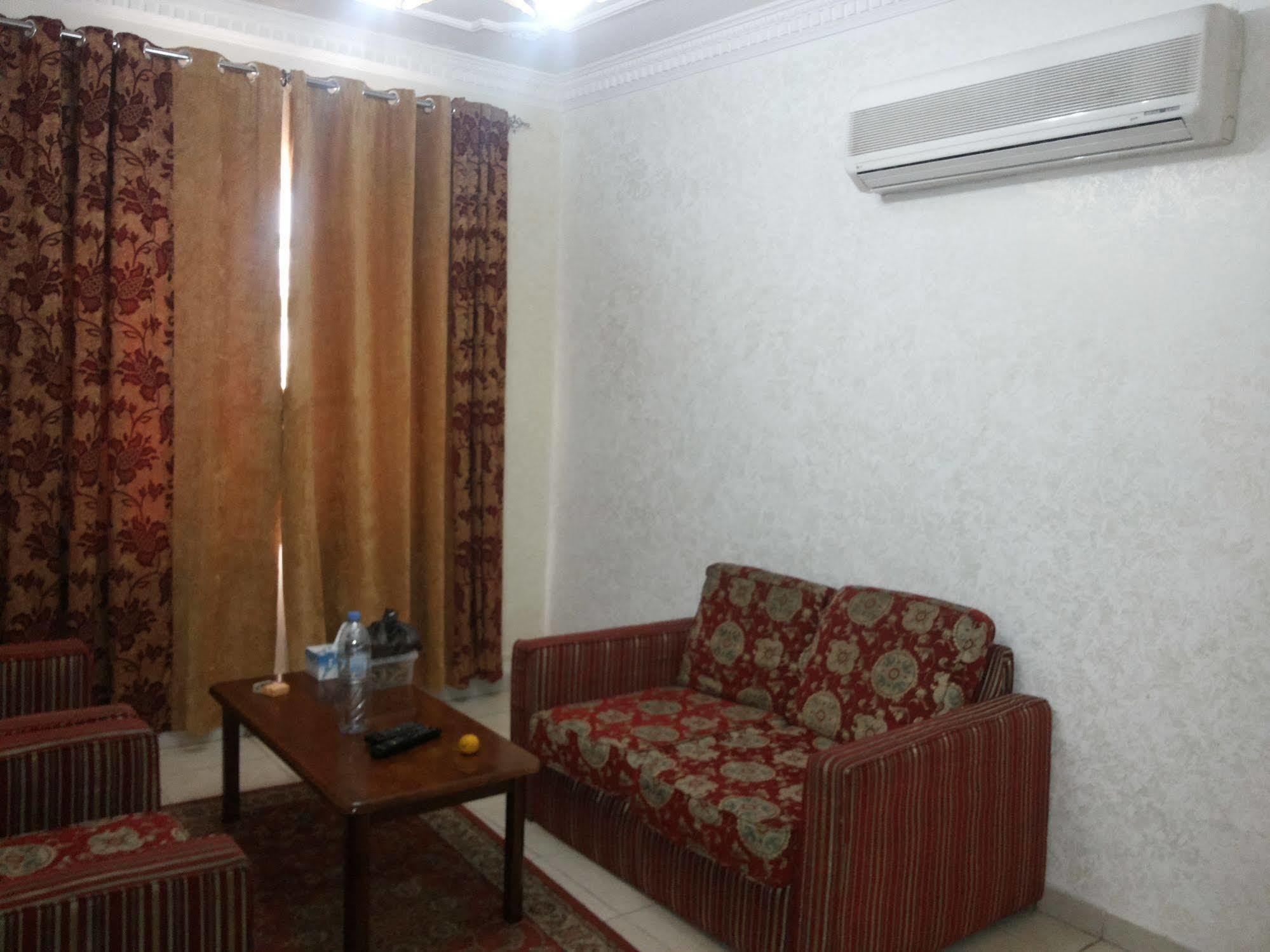 Gulf Hotel Apartment الخليج للشقق الفندقية Маскат Екстер'єр фото