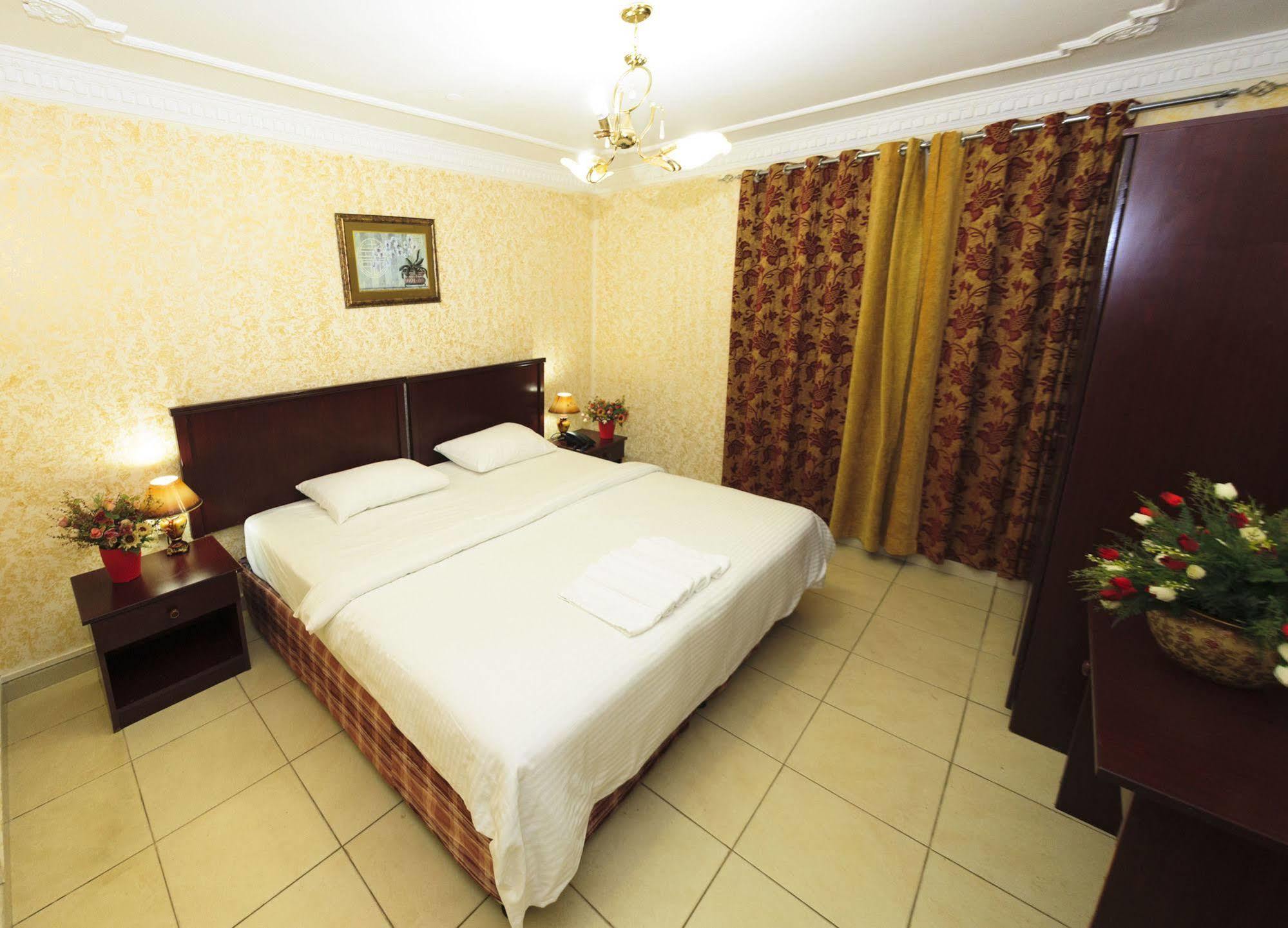 Gulf Hotel Apartment الخليج للشقق الفندقية Маскат Екстер'єр фото