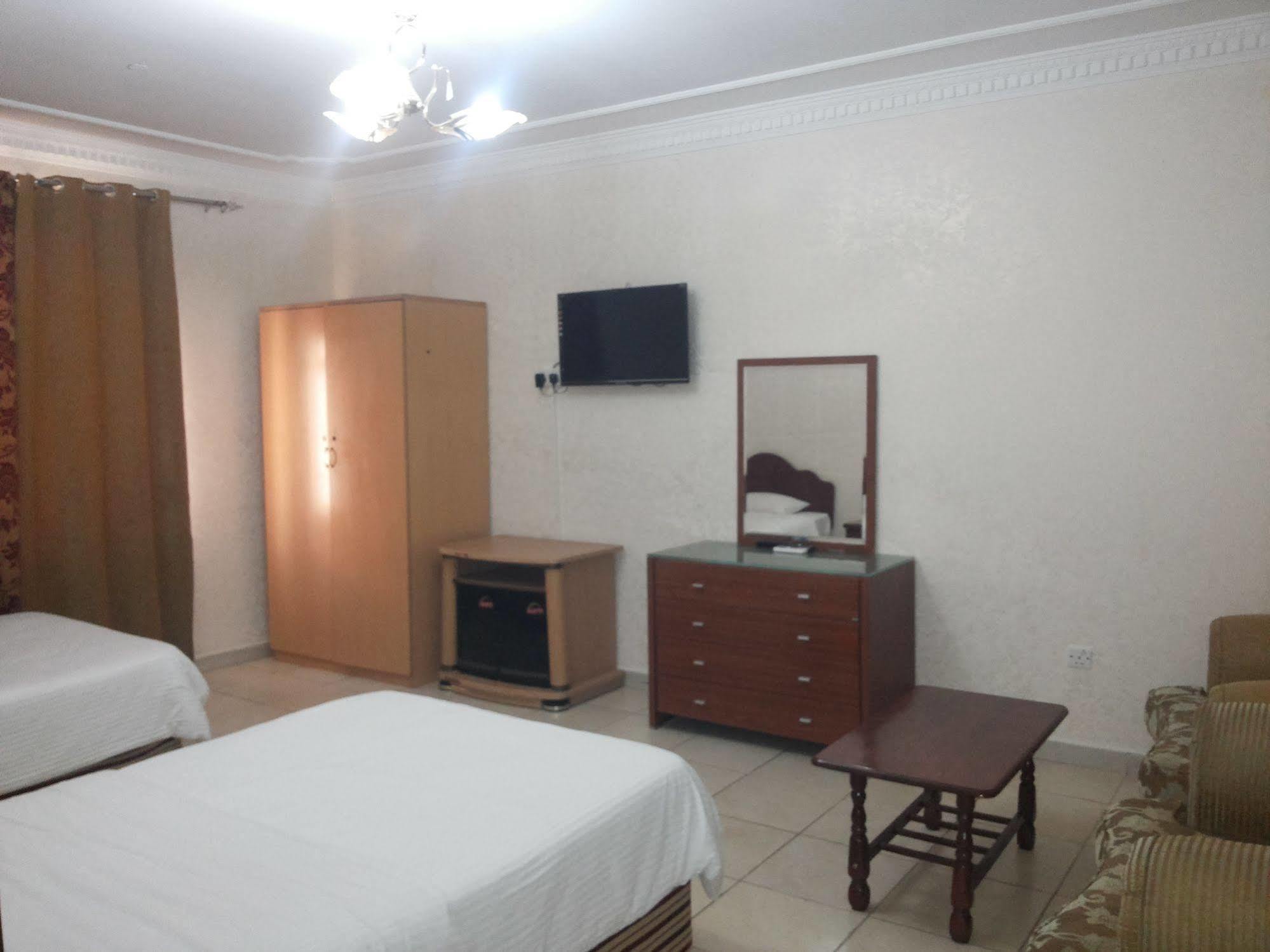 Gulf Hotel Apartment الخليج للشقق الفندقية Маскат Екстер'єр фото