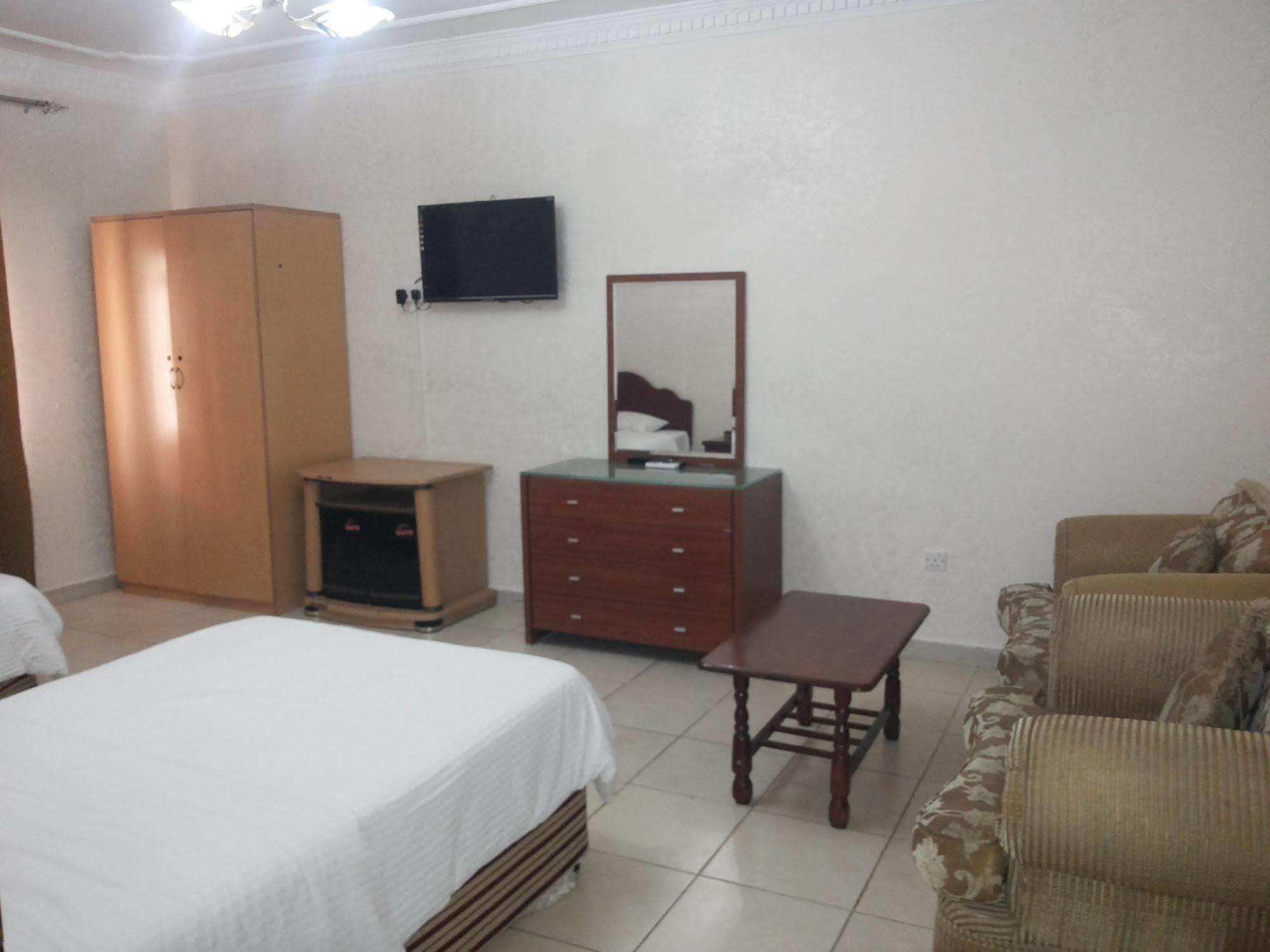 Gulf Hotel Apartment الخليج للشقق الفندقية Маскат Екстер'єр фото