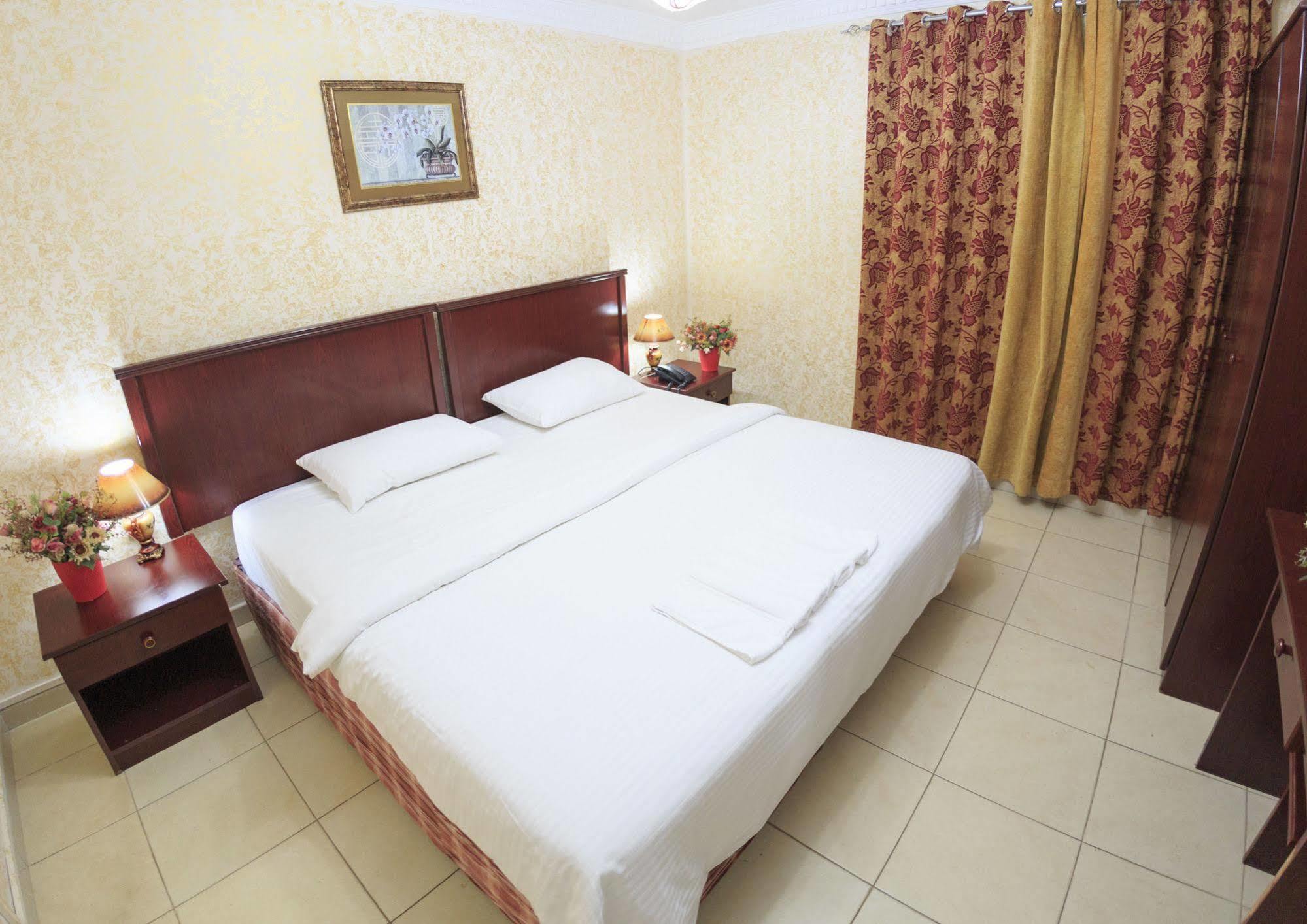Gulf Hotel Apartment الخليج للشقق الفندقية Маскат Екстер'єр фото